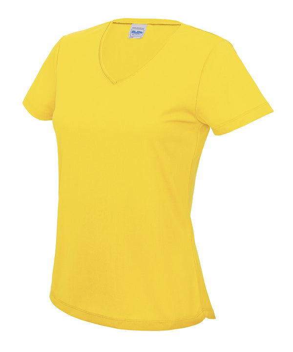 Women’s v-neck cool T