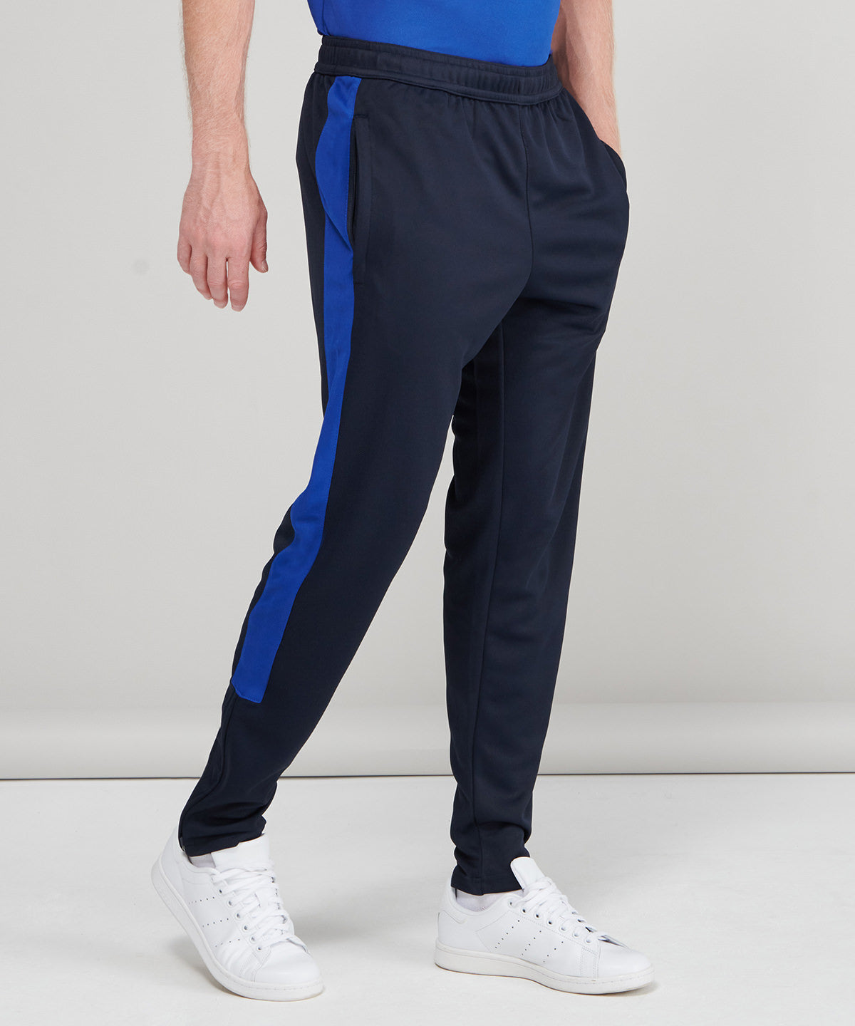 Knitted tracksuit pants