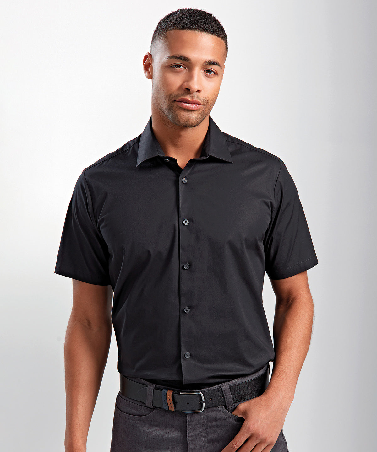 Stretch fit cotton poplin short sleeve shirt